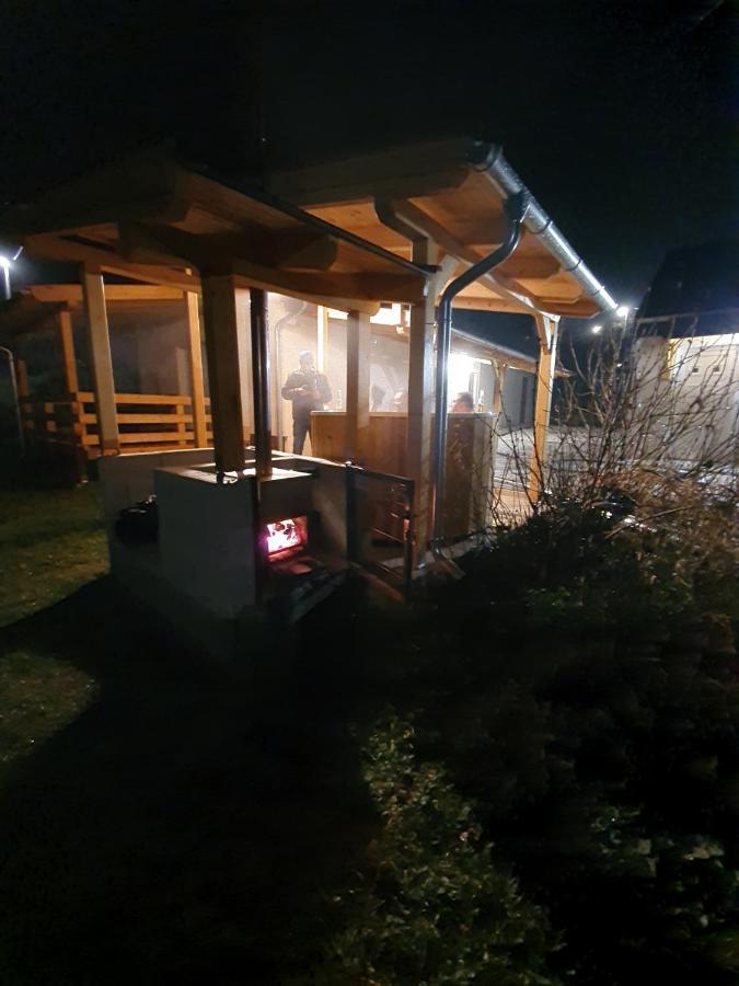 Borkuti Panzio Es Apartman Balatonszemes Exterior photo